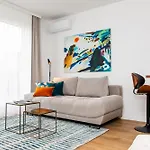 Sky Apartament *